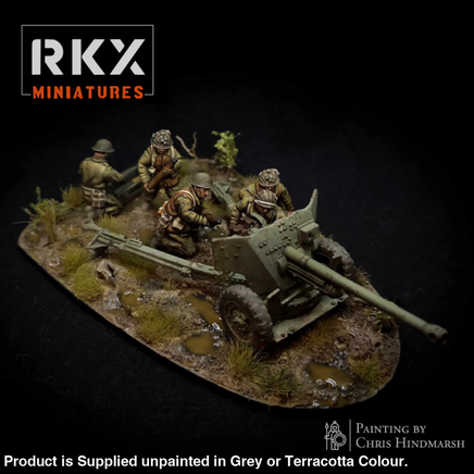 RKX5005 Canadian 6PDR and Crew Figure