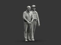 MM1224 Policeman Walking Suspect