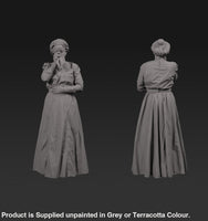 132s-0108 Victorian Lady blowing nose or crying Figure