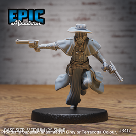 3417 - Holy Gunslinger Running 28mm Figure