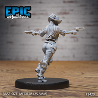 3420 - Female Gunslinger Shooting 28mm Figure