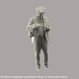 DS0056 Smart Male Pouring Beer WW2 Download Figure