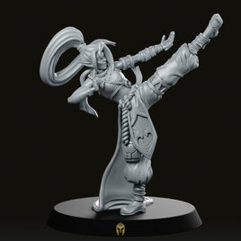 Elvish Monk 2 Fantasy Miniatures