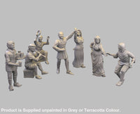 GM005 Medieval Village Scenes - Feasting Medieval Figure