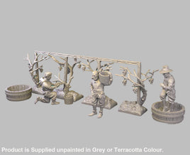 GM012 Medieval Village Scenes - Village Wine Makers Medieval Figure