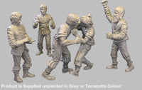 GM021 Medieval Village Scenes - Villagers Fighting Medieval Figure