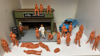 MM1096 Female construction worker on break Figure