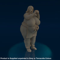 MM1131 Large Lady Eating Figure