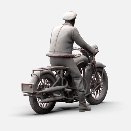MM1154 WW2 RAF Pilot and Motorbike Figure