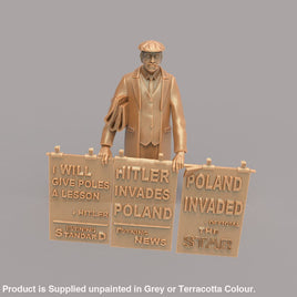 MM1167 WW2 Famous Newspaper seller Figure