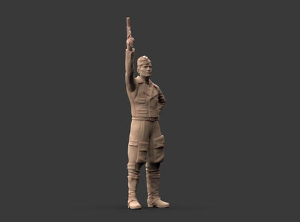 MM2076 Luftwaffe Ground crew and flare gun Figure