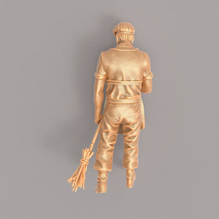 MM545 Grandad With Brush 1940’s Style Figure