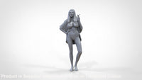 Skant Clad Female Smoking Mm813 Figure