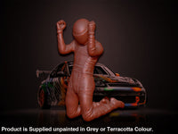 MM926 Victory Driver Figure