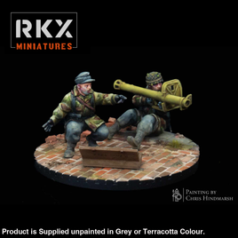 RKX5023 Fallschirmjager Panzerschreck Figure