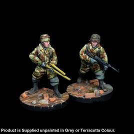 RKX5041 Fallschirmjager Flamethrower Figure