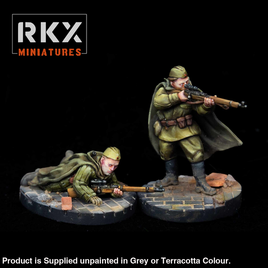 RKX5052 Soviet Sniper Team Figure