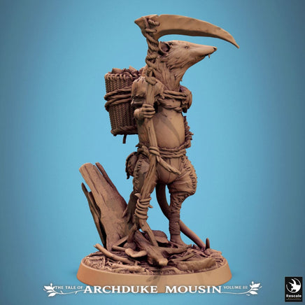 RM - Etruscan Shrew Look Figure